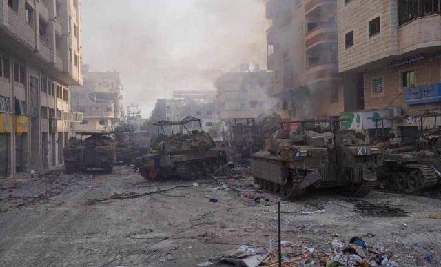 Gaza, ospedale Al Shifa al collasso, Israele: "L&igrave; c'&egrave; Hamas", i medici: "Mai visto un terrorista, massacro di innocenti, dialisi e incubatrici non funzionano, moriranno&nbsp;tutti"