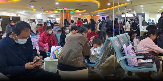 Cina, boom di polmoniti tra i bambini, Oms chiede informazioni, tra le cause confermato abbassamento difese immunitarie per lockdown e vaccino Covid