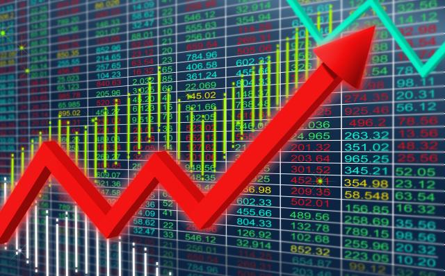 Istat, tasso occupazione a ottobre 2023 al 61,8%, +0,1 rispetto a settembre. Nello stesso mese dell'anno scorso era al 60,5%