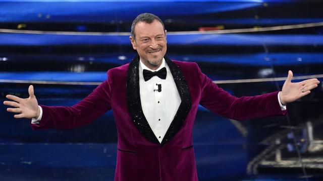Amadeus svolta a destra e molla Presta in vista del prossimo Sanremo. La7, Floris batte tutti (anche la Gruber). UniRai dal Circolo due Ponti alla conferenza di Giorgia. Porro male negli ascolti. Novi