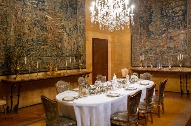 Tavola di gio Ponti a Villa Necchi ph Barbara Verduci 