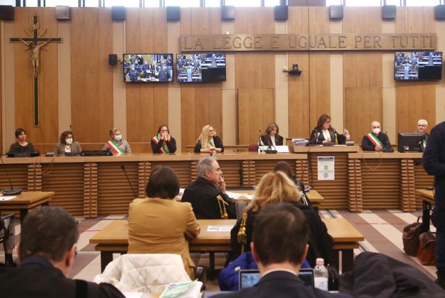 Sentenza Saman Abbas oggi, il padre in Aula: "Non l'ho uccisa io, ma lei era bugiarda, era contenta di sposare il cugino"