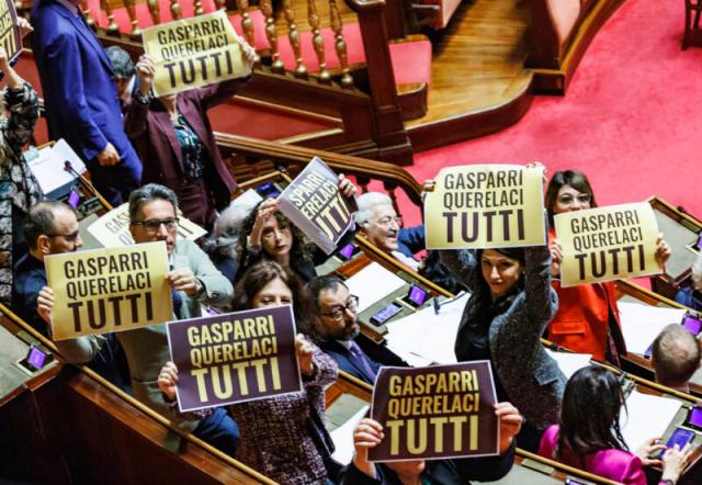 Manovra 2024, ok del Senato con 112 si, 76 no e 3 astenuti: dalle pensioni ai benefit fino al cuneo, TESTO e MISURE. Protesta M5S in Aula