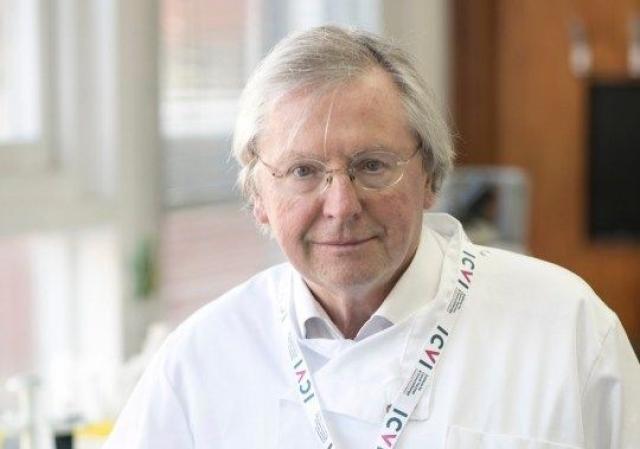 Vaccino Covid, "turbo-cancro, melanomi, linfomi, leucemie e tumori renali dopo la dose. Siero a mRNA deve essere fermato e vietato"