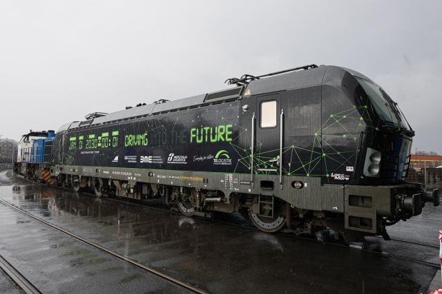 Polo Logistica FS, una locomotiva per richiamare l'attenzione sul raggiungimento degli obiettivi climatici 2030