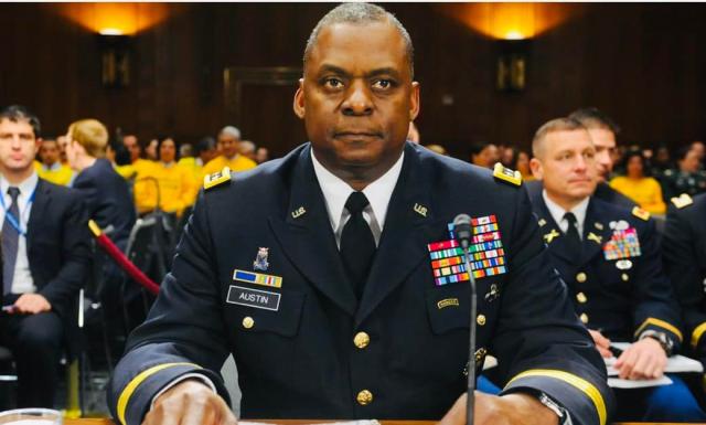 Lloyd Austin ricoverato e operato per un tumore alla prostata, Biden tenuto all'oscuro dei problemi di salute del capo del Pentagono