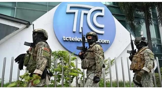 Ecuador, stato di emergenza dopo evasione re dei narcos Adolfo Macias. Evacuato il Parlamento, 10 morti a Guayaquil