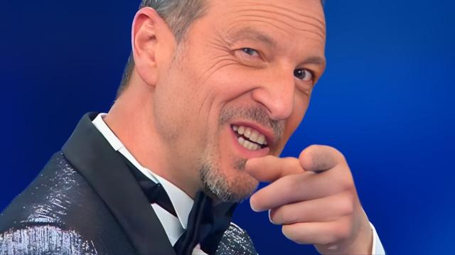 Chiara Ferrangi si trascina anche Amadeus? La conduzione di Sanremo in bilico