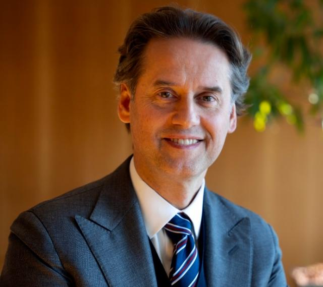 Claudio Detti, Deutsche Bank