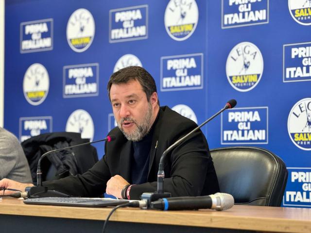 Bologna a 30 km/h, Salvini annuncia una direttiva su limiti e autovelox: "Puntare all'efficacia, no a sistemi vessatori"