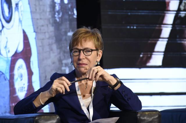 Bologna citt&agrave; 30, Gabanelli difende la scelta La Gabanelli difende i 30 km/h di Bologna 