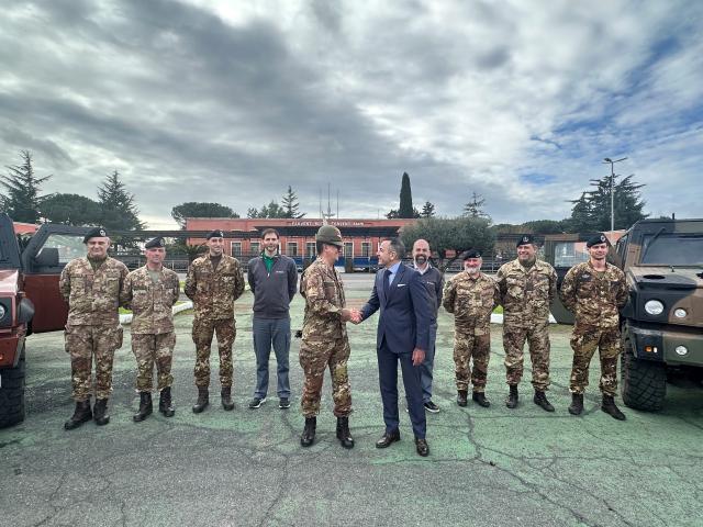 L&rsquo;Esercito si perfeziona sulla revisione dei veicoli militari con gli esperti di DEKRA