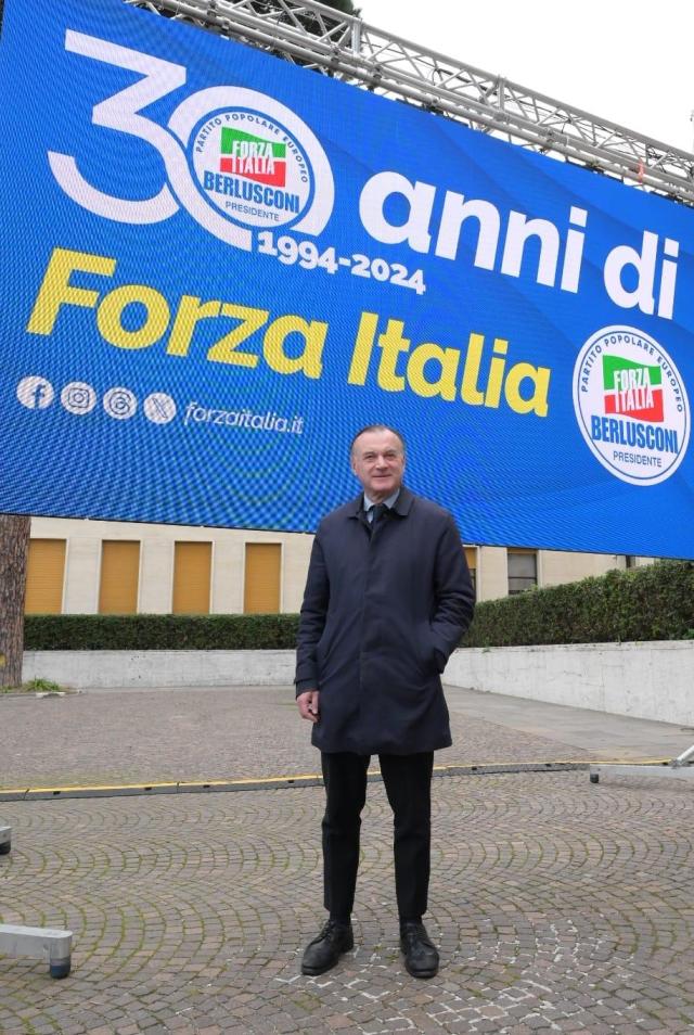 Forza Italia. Martusciello (Fondatore): &ldquo;La Politica Liberale di Berlusconi &egrave; oggi pi&ugrave; che mai ancora viva e attuale&rdquo;
