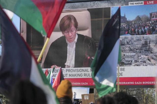 Gaza, Corte dell&rsquo;Aja a Israele: &ldquo;Eviti atti di genocidio e limiti morti e danni ai civili&rdquo;, ma non impone il cessate il fuoco