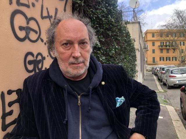 Fulvio Abbate crea scompiglio nel mondo amichettista: vuole vincere lo Strega?