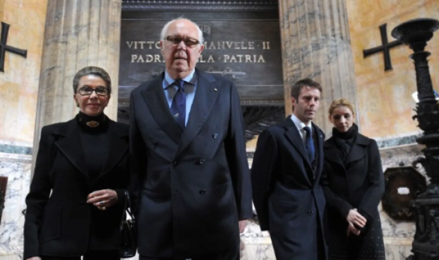 Savoia, l'attacco di Cardini: "Casata sleale, con storia di tradimenti e incoerenze: dai massacri del '15-'18 ai rapporti con Mussolini"