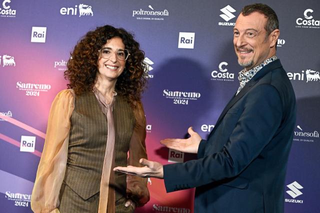 Teresa Mannino, monologo Sanremo 2024 contro l'uomo bianco: uno spettacolo contraddittorio