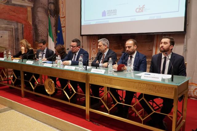 Al Senato il Forum delle Associazioni Familiari: Sostenere le famiglie conviene