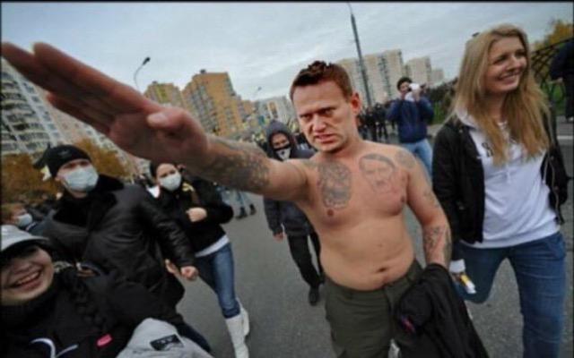 &Eacute; morto Alexei Navalny, quello che disse "gli immigrati sono ratti". Nel mondo un nazista di meno, altro che vittima 