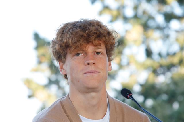 Sinner: "Sono italiano al 100% anche se parlo in dialetto tedesco, mai stato in discoteca. L'amore giusto non distrae"