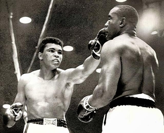 Cassius Clay Vs Sonny Liston