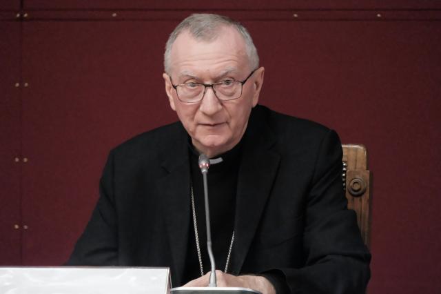 Parolin contro Tagle: la vera sfida per il dopo Bergoglio - RETROSCENA ESCLUSIVO