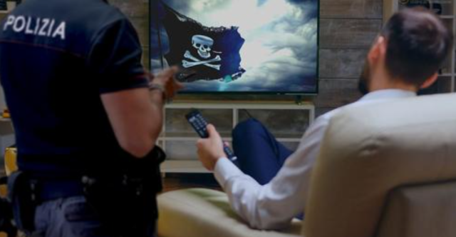 Agcom contro il 'pezzotto': "Multe fino a 5mila &euro; in arrivo per chi ha guardato partite e film su siti e app pirata"