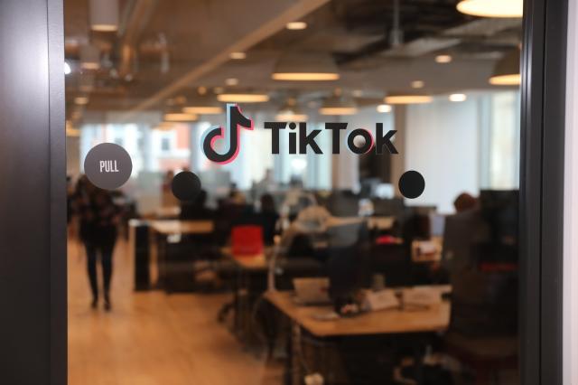 Tik Tok, multa da Antitrust per 10 mln di &euro;: "Controlli inadeguati su sicurezza per minori, responsabilit&agrave; su challenge pericolose"