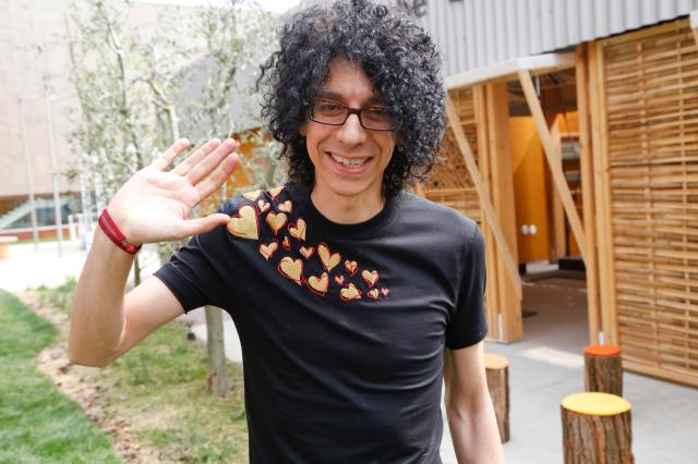 Giovanni Allevi, malattia e condizioni peggiorano, annullato il concerto del 15 marzo a Taranto, gli organizzatori: &ldquo;Problemi di salute&rdquo;