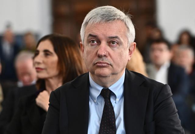 Maurizio Molinari censurato a Napoli: ora prova sulla sua pelle cosa vuol dire essere silenziati