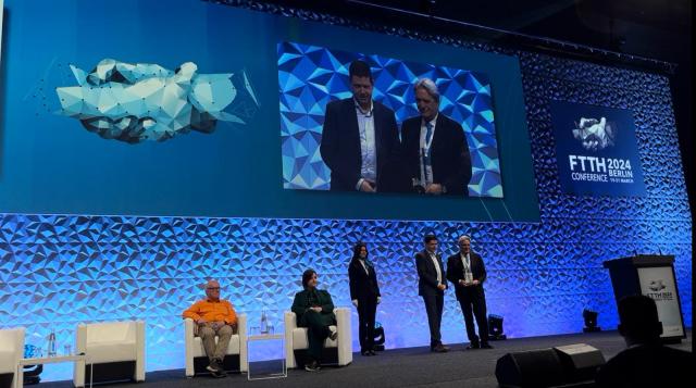 Open Fiber, premiata alla FTTH Conference di Berlino per sviluppo della fibra ottica in Europa; Gola: "Siamo orgogliosi"