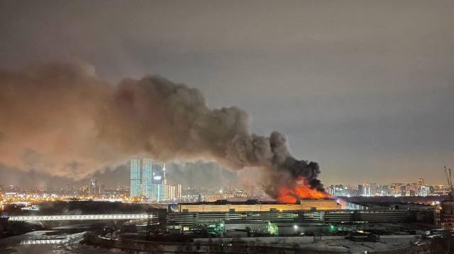 Attentato terroristico Mosca, "unire i puntini per il disegno che si sta realizzando in Europa: scatenare la guerra contro la Russia"