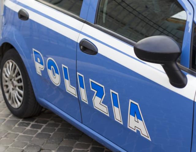 Genova, minorenne con problemi di droga picchia tre infermiere, al pronto soccorso arriva la polizia 