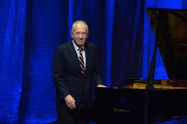 Il grande pianista Maurizio Pollini morto questa mattina all'et&agrave; di 82 anni