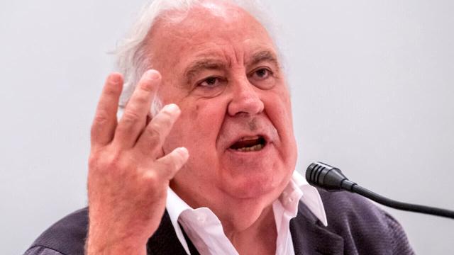 Michele Santoro non nasconde i suoi sospetti riguardo i presunti colpevoli dell'attentato terroristico a Mosca