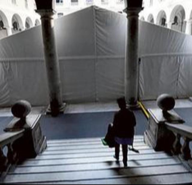 Genova, giudizio immediato per l'operaio jihadista, "studiava le armi adatte per fare una strage"