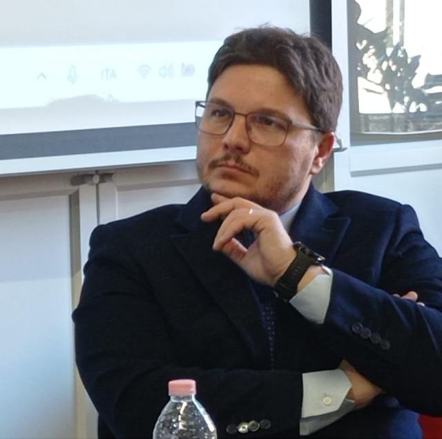 Piemonte, Raffaele Gallo (Pd) ritira candidatura per le regionali, il padre coinvolto nell&rsquo;inchiesta Echidna, M5S sceglie Sarah Di Sabato