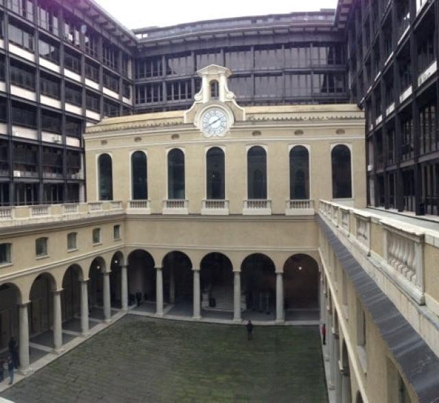 Genova, minaccia l'amministratore di sostegno e gli porta via ventimila euro, arrestato paziente psichiatrico