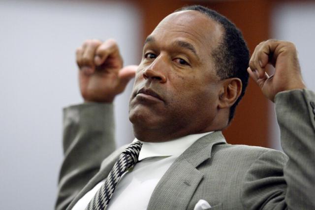 Addio a O.J. Simpson, morto per tumore alla prostata l'ex campione di football americano e attore: aveva 76 anni