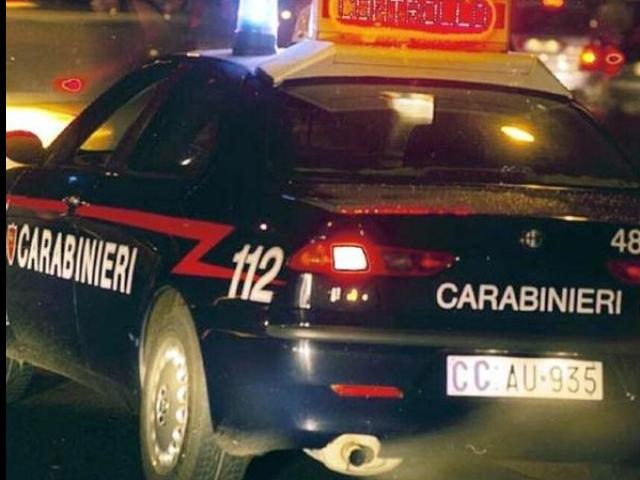 La Spezia, necroforo va a comprare la cocaina con il carro funebre, i carabinieri arrestano lui e il pusher