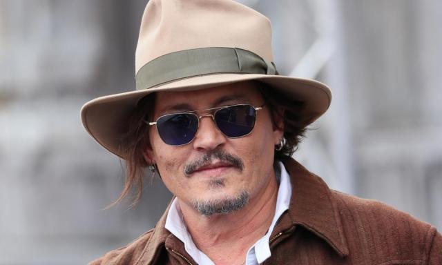 Johnny Deep cerca casa nel Canavese e punta al Castello di Montalto Dora al costo di 4.8 milioni di euro