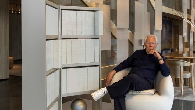 Giorgio Armani veste la nuova Grande Enciclopedia Treccani