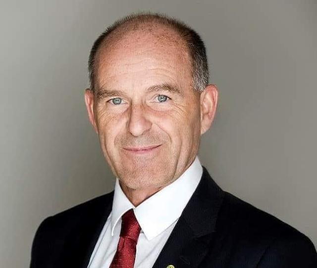 Karl-Erivan Haub, ritrovato il miliardario tedesco scomparso sul Cervino e dichiarato morto 6 anni fa: "&Egrave; in Russia con l'amante"