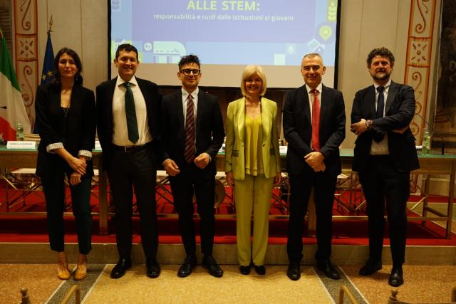 E.ON, al via il progetto nelle scuole per sensibilizzare ed educare i giovani in tema di sostenibilit&agrave;