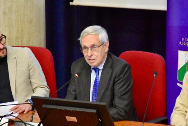 Al via a Palazzo Silone il Dibattito Pubblico sul progetto di potenziamento della linea Pescara - Chieti