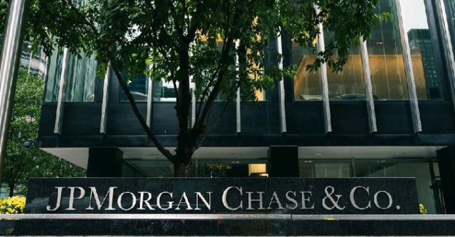 La Russia sequestra 440 milioni di dollari da JP Morgan Chase, bloccati anche titoli e partecipazioni, nuova udienza il 17 luglio 