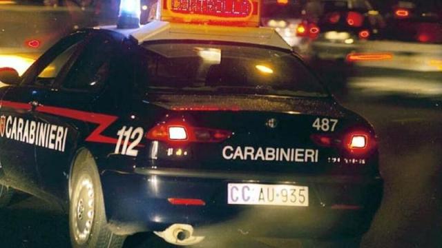 Genova, truffatori arrestati grazie a un impiegato di banca, avevano gi&agrave; prelevato trentamila euro 