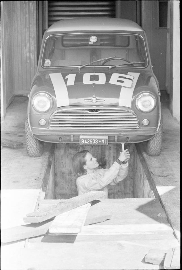 Salone del Libro, Intesa Sanpaolo presenta la mostra footgrafica "Non solo signorine" a cura di Annalena Benini e Barbara Costa 