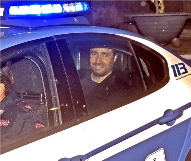 Omicidio a Varese, sfregia ex compagna al volto e accoltella il padre di lei, arrestato 40enne, aveva divieto di avvicinamento