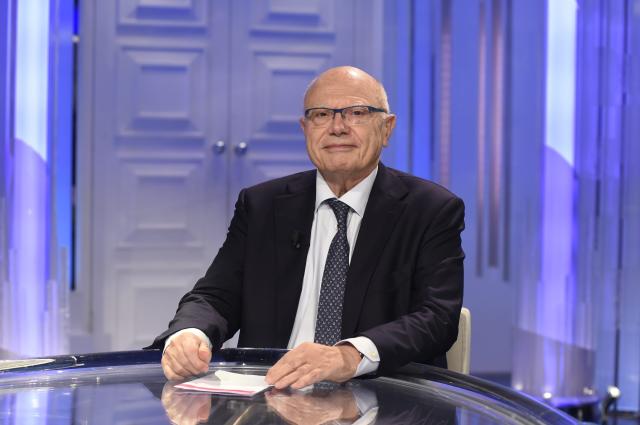 Massimo Galli, chiesta condanna a 1 anni e 10 mesi: "Favor&igrave; un suo allievo al concorso universitario in Statale"